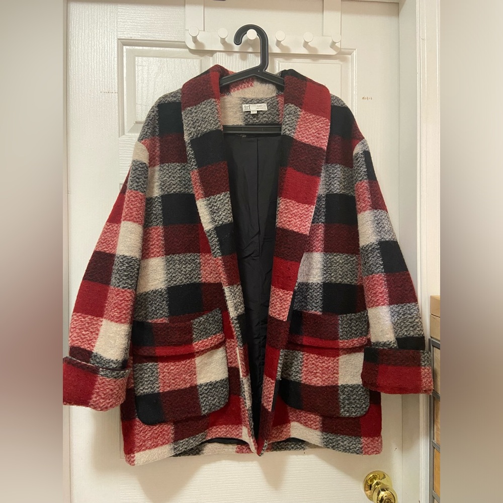 Cozy Zara Plaid Outerwear